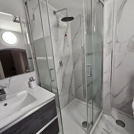 The Charme Bed & Breakfast 4*