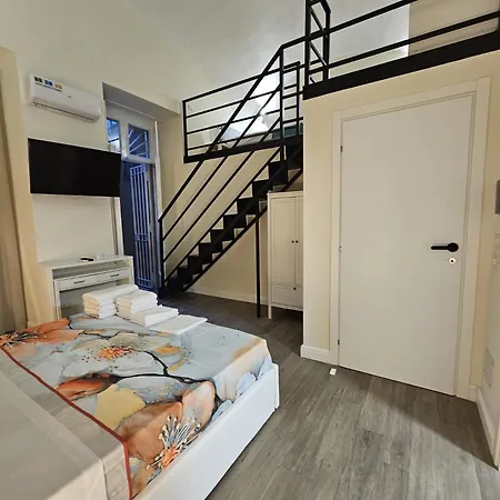 The Charme 4* Naples