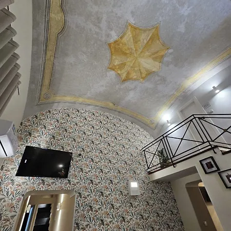 Bed & Breakfast The Charme 4*